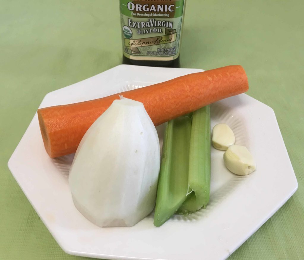Салат морковный с редькой и сельдереем