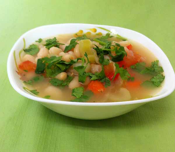 Суп овощной с белой фасолью